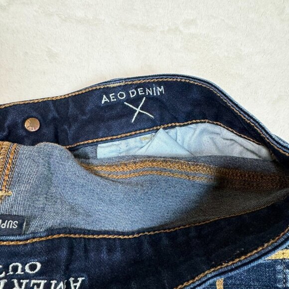 American Eagle Jeans Blue Distressed Casual Super Low Jegging Women's Size 6 - Picture 13 of 14